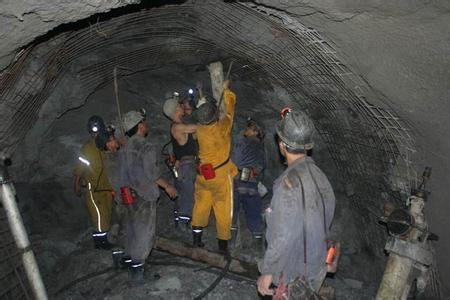 滑县工程爆破中的危险因素分析以及应对工程爆破危险的措施
